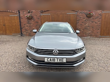 Used Volkswagen Passat 2018 for sale - 79246514: Photo