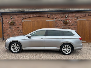 Used Volkswagen Passat 2018 for sale - 79246514: Photo