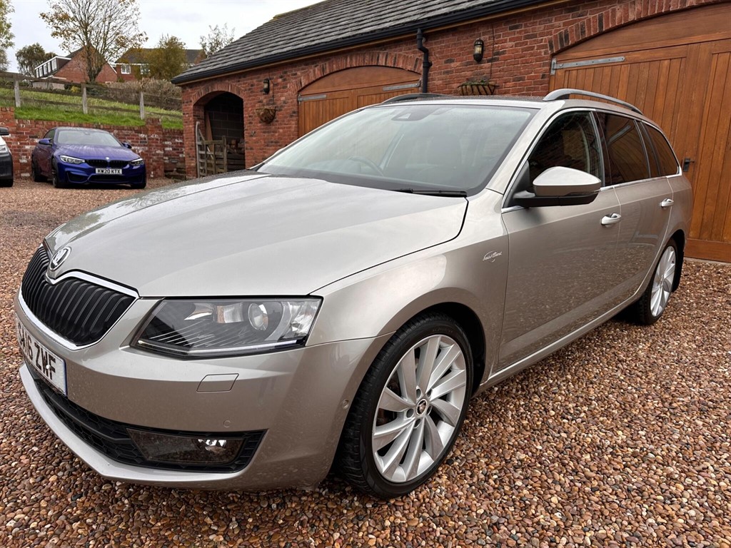 Used Skoda Octavia 2016 for sale - 76379605: Photo 2