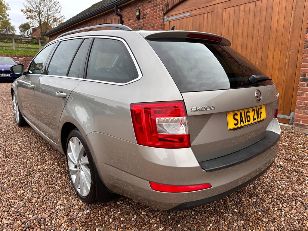 Used Skoda Octavia 2016 for sale - 76379605: Photo 6