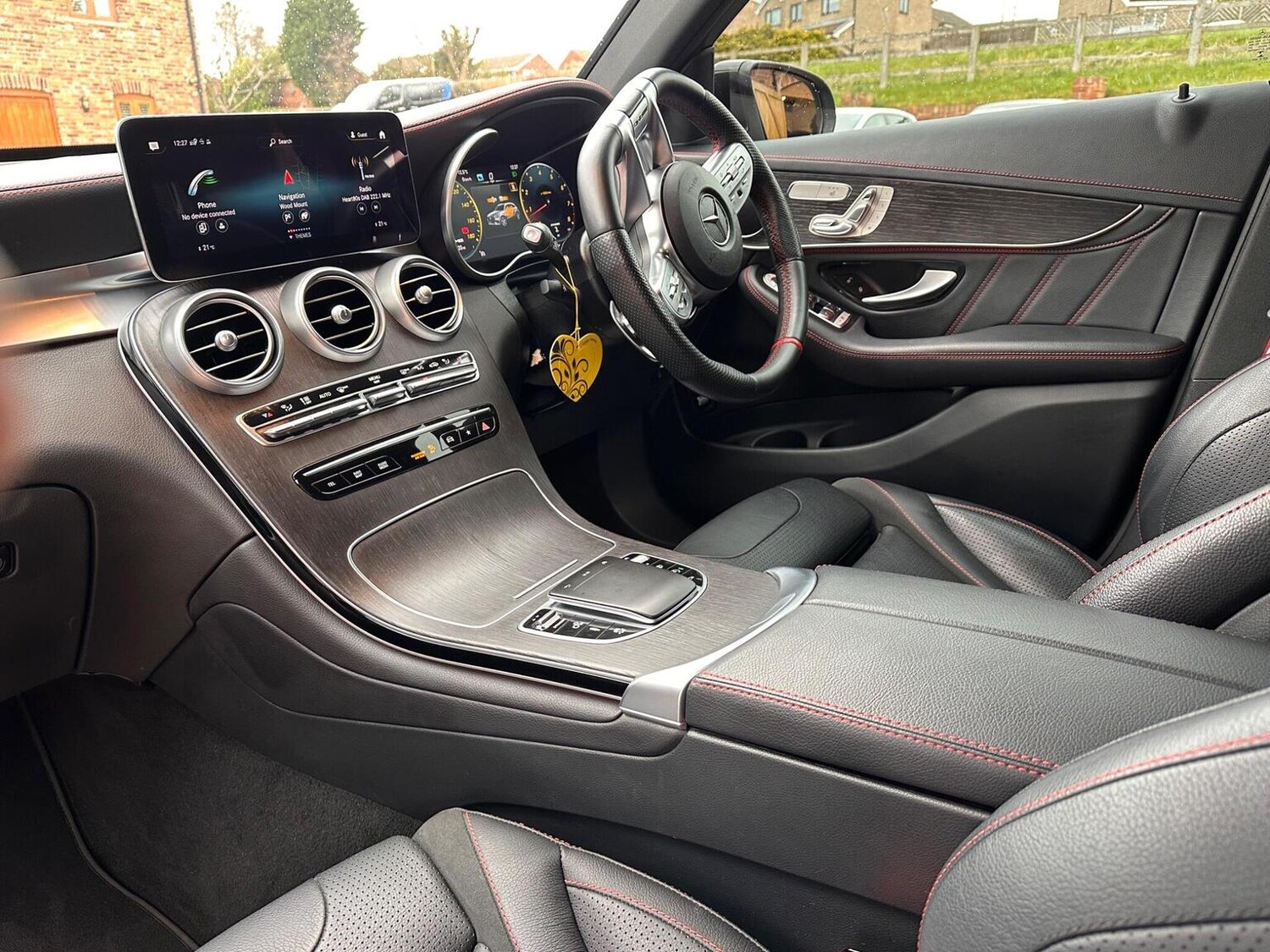 Used Mercedes-Benz GLC 2022 for sale - 77721398: Photo 10