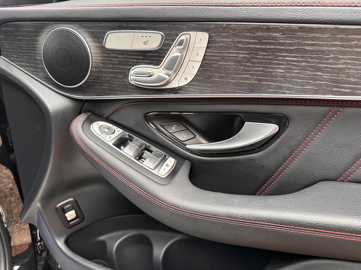 Used Mercedes-Benz GLC 2022 for sale - 77721398: Photo 28