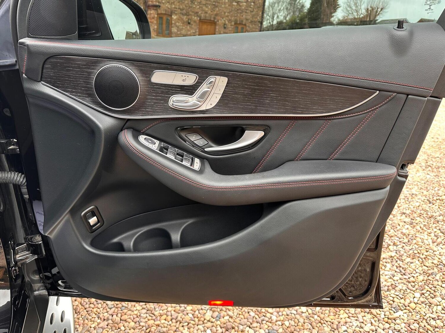 Used Mercedes-Benz GLC 2022 for sale - 77721398: Photo 37