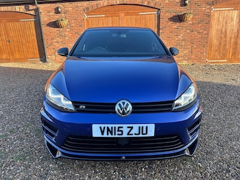 Used Volkswagen Golf 2015 for sale - 79379142: Photo