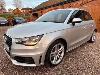 Used Audi A1 2013 for sale - 76709765: Photo
