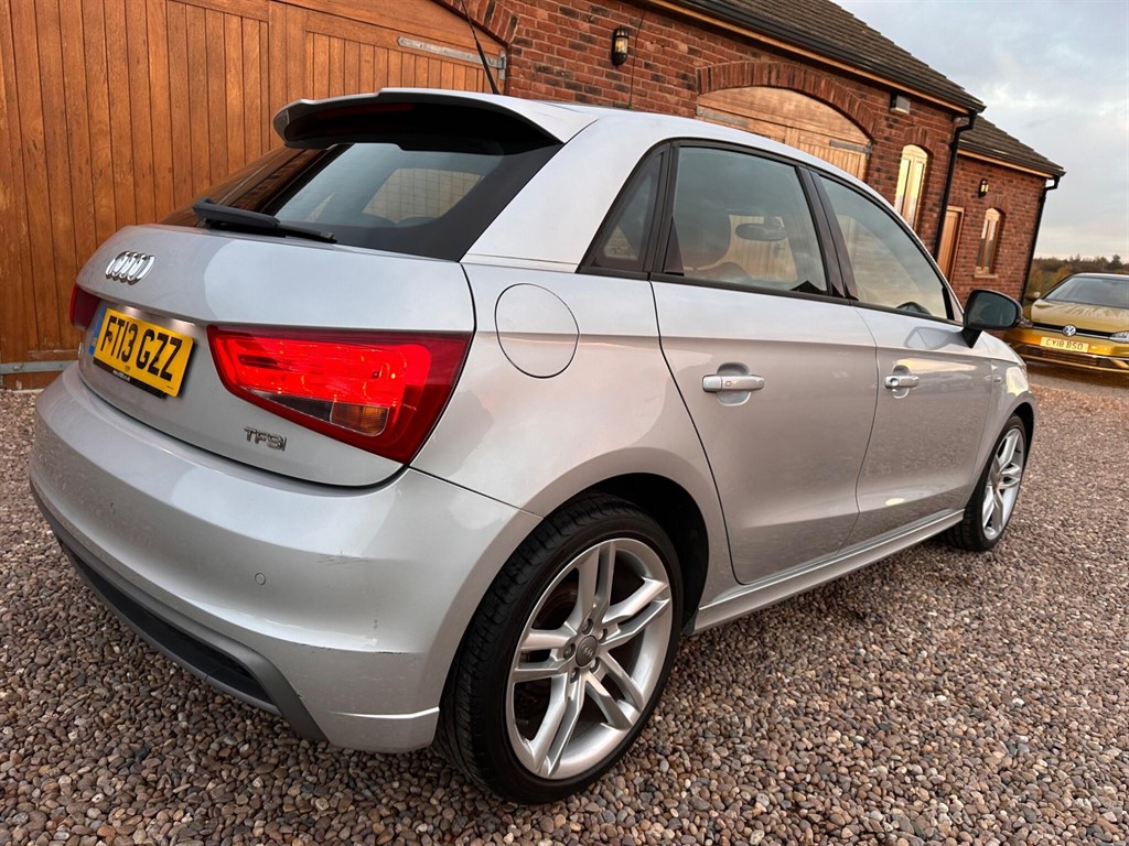 Used Audi A1 2013 for sale - 76709765: Photo 5