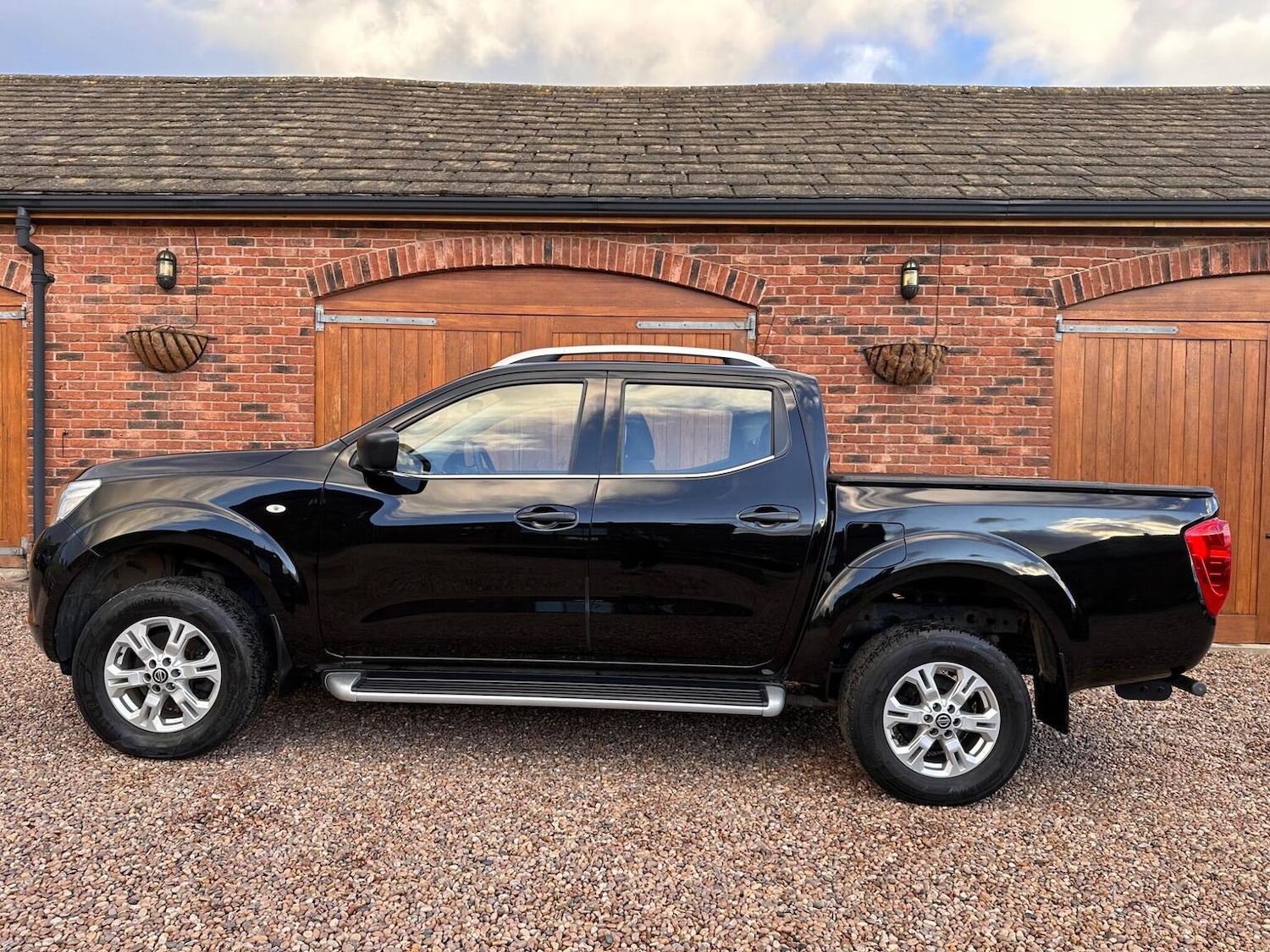 Used Nissan Navara 2021 for sale - 77638707: Photo 4