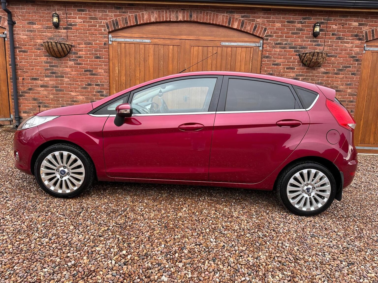 Used Ford Fiesta 2009 for sale - 77638705: Photo 4