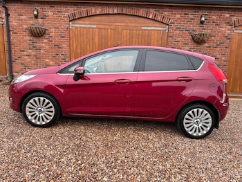 Used Ford Fiesta 2009 for sale - 77638705: Photo