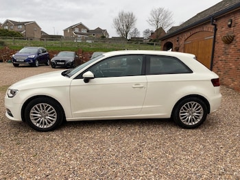 Used Audi A3 2013 for sale - 77742895: Photo