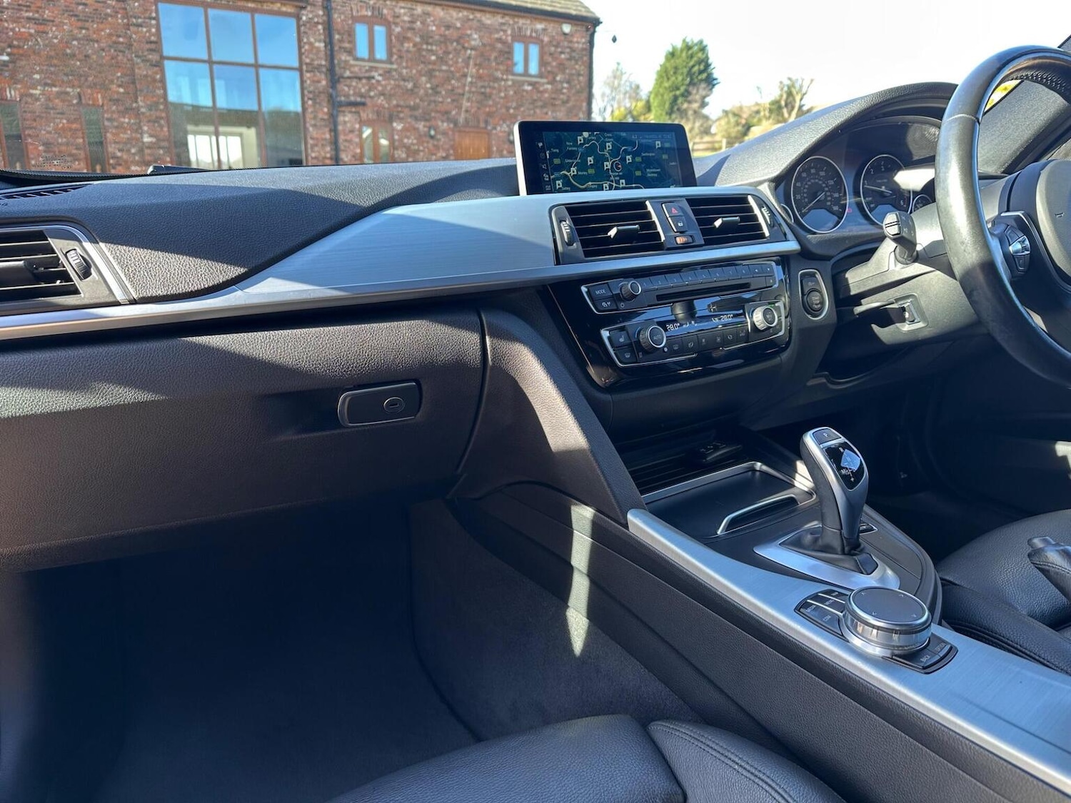 Used BMW 3 Series 2017 for sale - 77638708: Photo 22