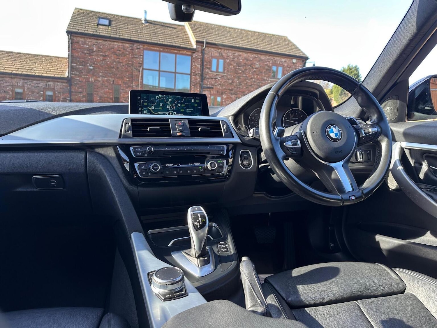 Used BMW 3 Series 2017 for sale - 77638708: Photo 23