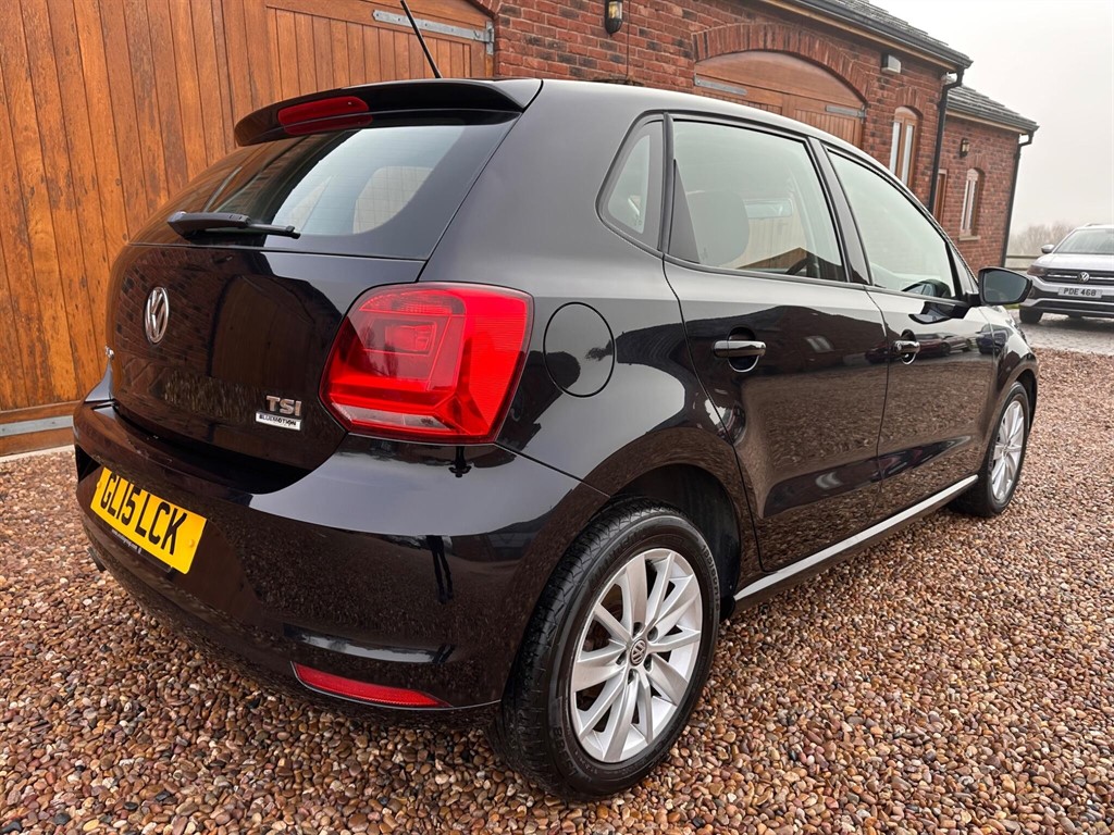 Used Volkswagen Polo 2015 for sale - 77354023: Photo 11