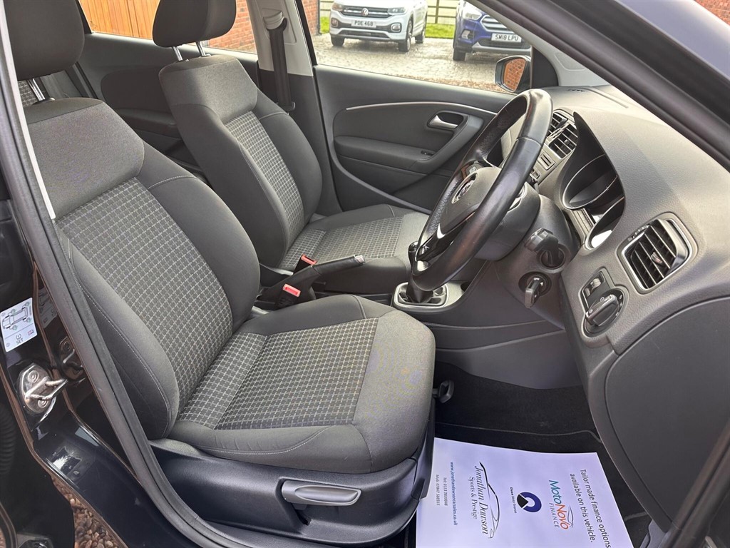 Used Volkswagen Polo 2015 for sale - 77354023: Photo 17