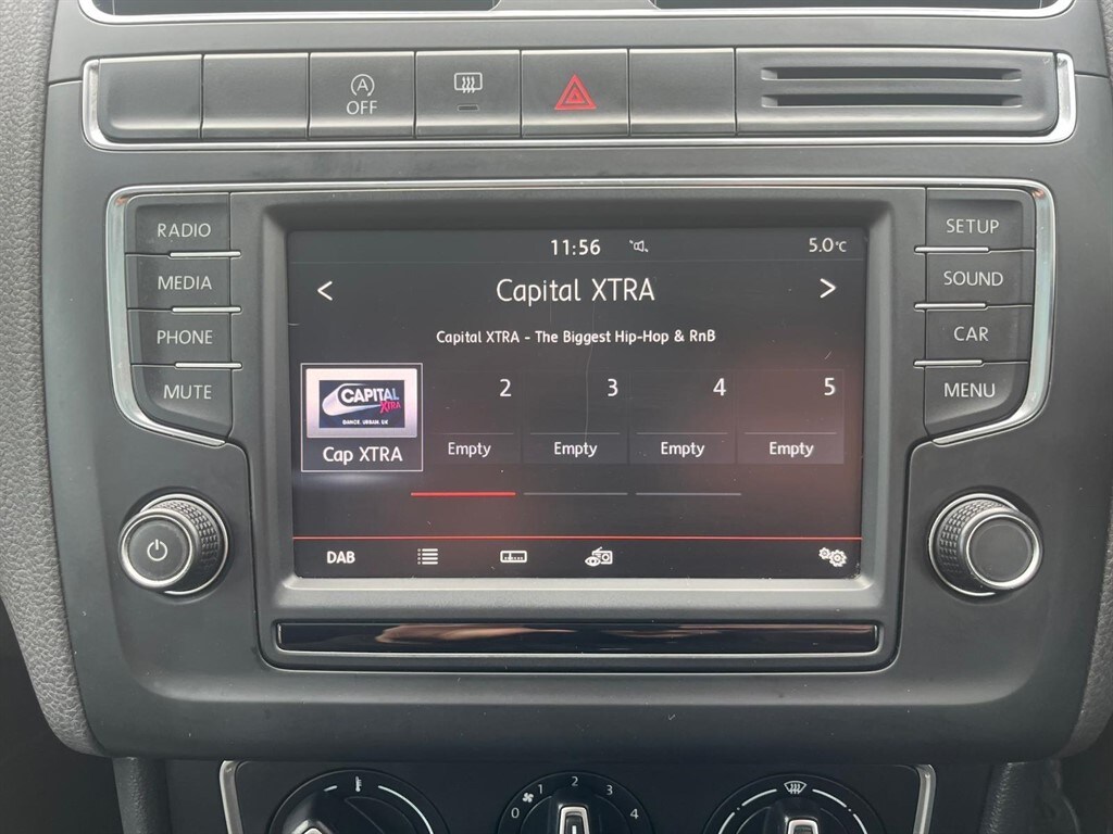 Used Volkswagen Polo 2015 for sale - 77354023: Photo 18