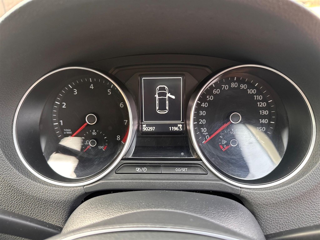 Used Volkswagen Polo 2015 for sale - 77354023: Photo 19