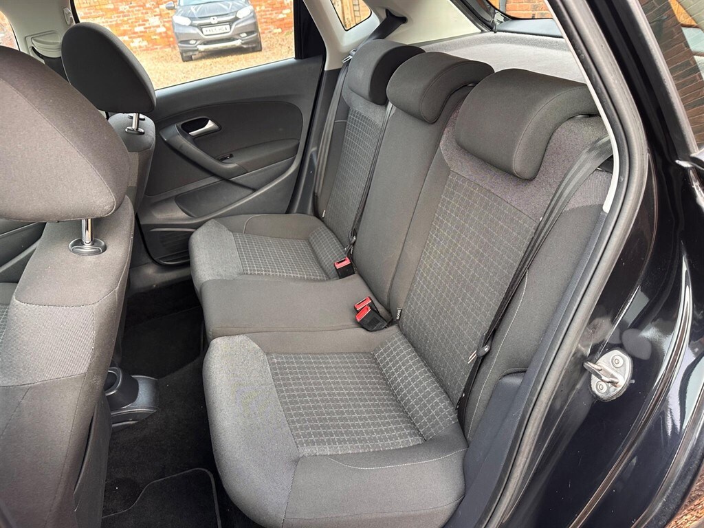 Used Volkswagen Polo 2015 for sale - 77354023: Photo 26