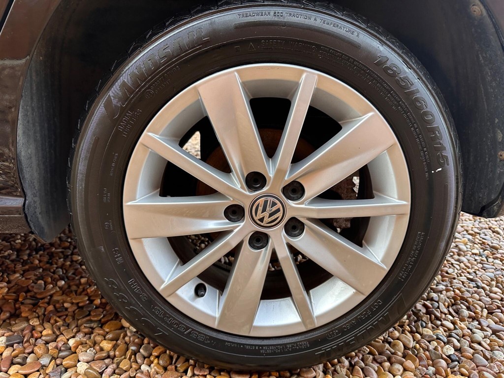 Used Volkswagen Polo 2015 for sale - 77354023: Photo 29