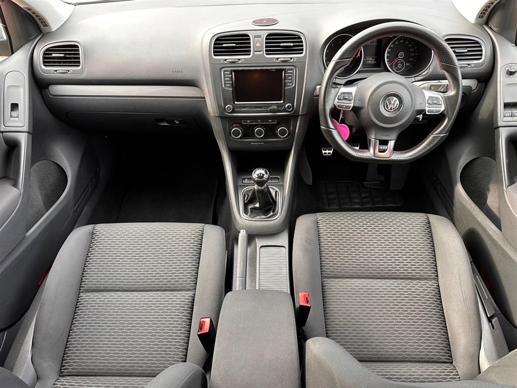 Used Volkswagen Golf 2011 for sale - 76494169: Photo 15