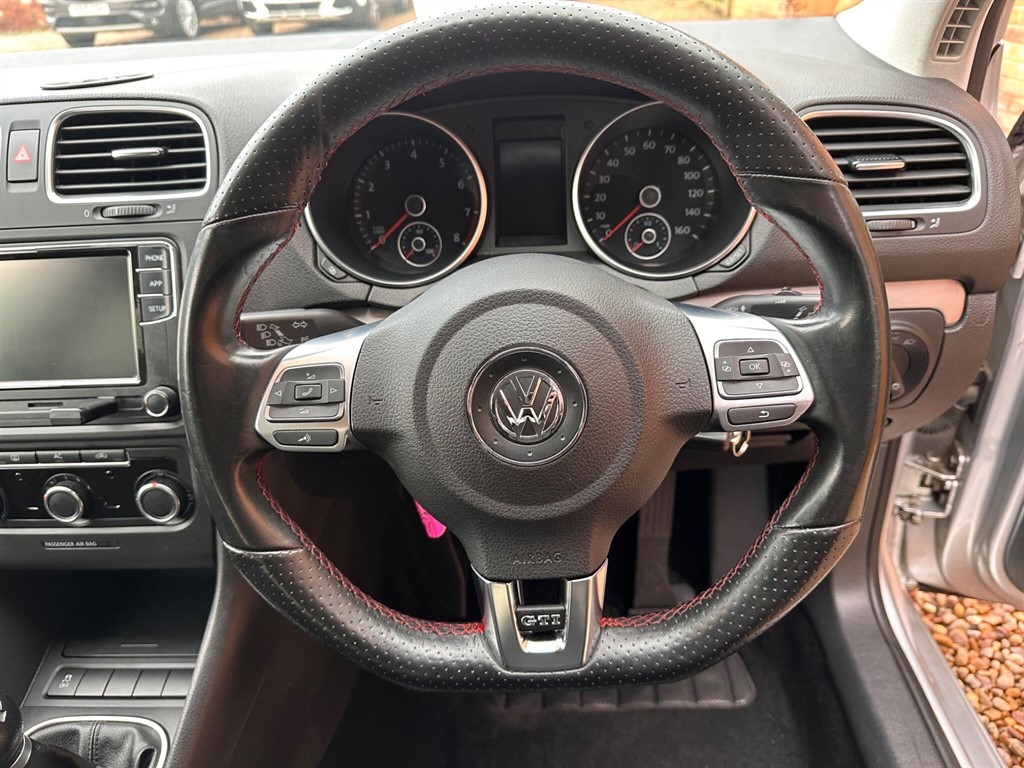 Used Volkswagen Golf 2011 for sale - 76494169: Photo 20