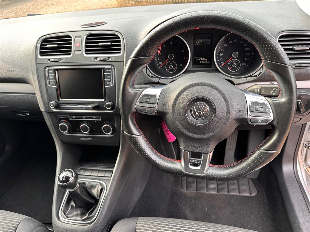 Used Volkswagen Golf 2011 for sale - 76494169: Photo 22