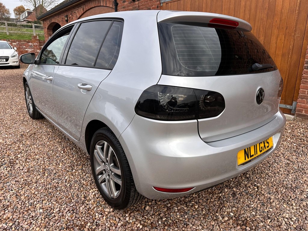 Used Volkswagen Golf 2011 for sale - 76494169: Photo 4