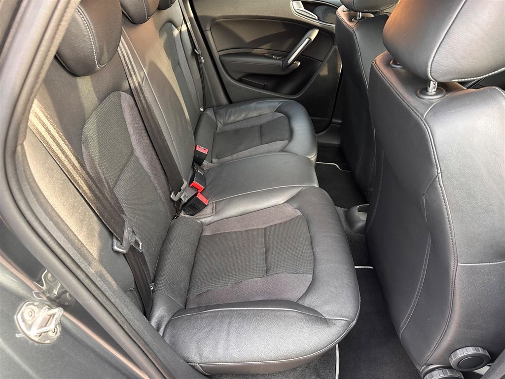 Used Audi A1 2015 for sale - 76861989: Photo 21