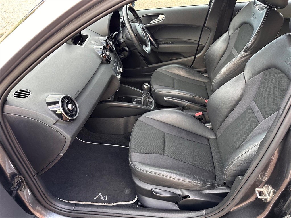 Used Audi A1 2015 for sale - 76861989: Photo 38