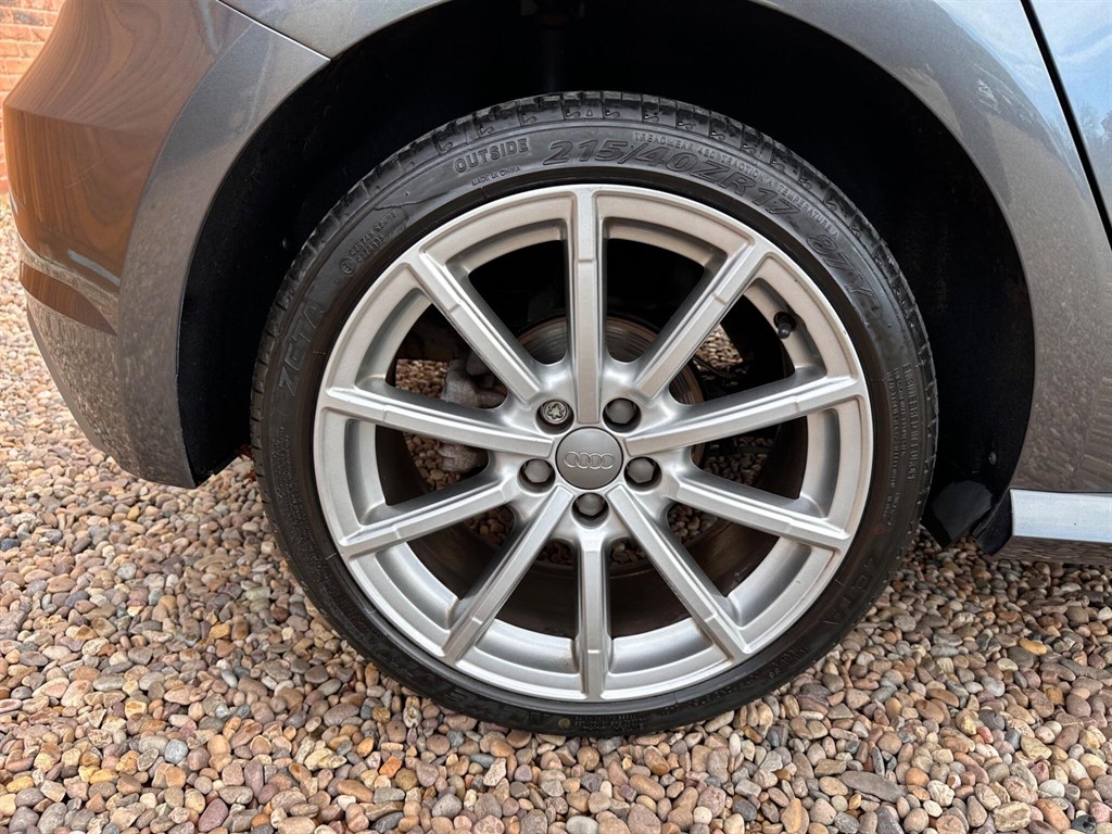 Used Audi A1 2015 for sale - 76861989: Photo 46