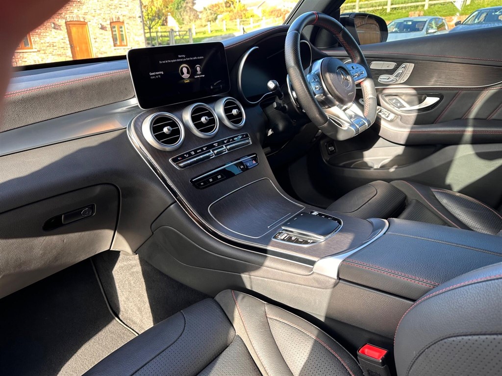 Used Mercedes-Benz GLC 2022 for sale - 76532345: Photo 10