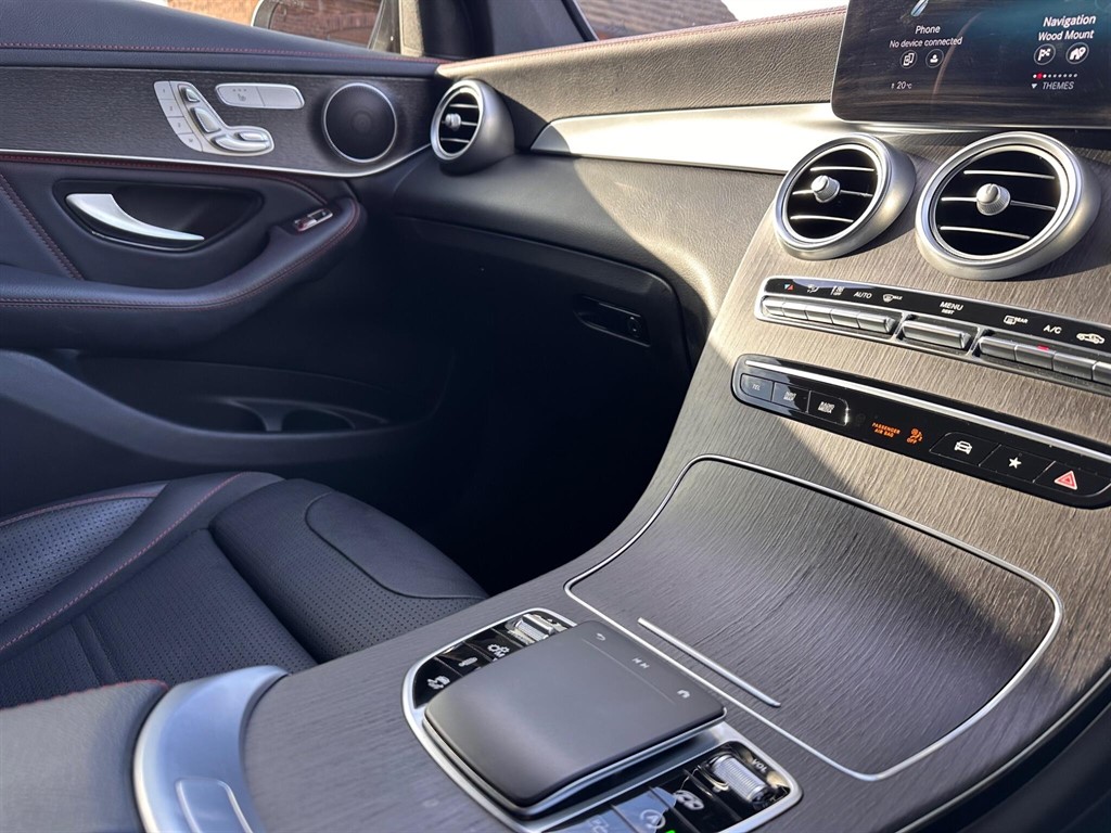 Used Mercedes-Benz GLC 2022 for sale - 76532345: Photo 16