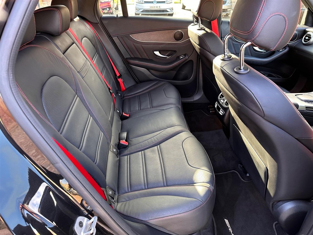 Used Mercedes-Benz GLC 2022 for sale - 76532345: Photo 17