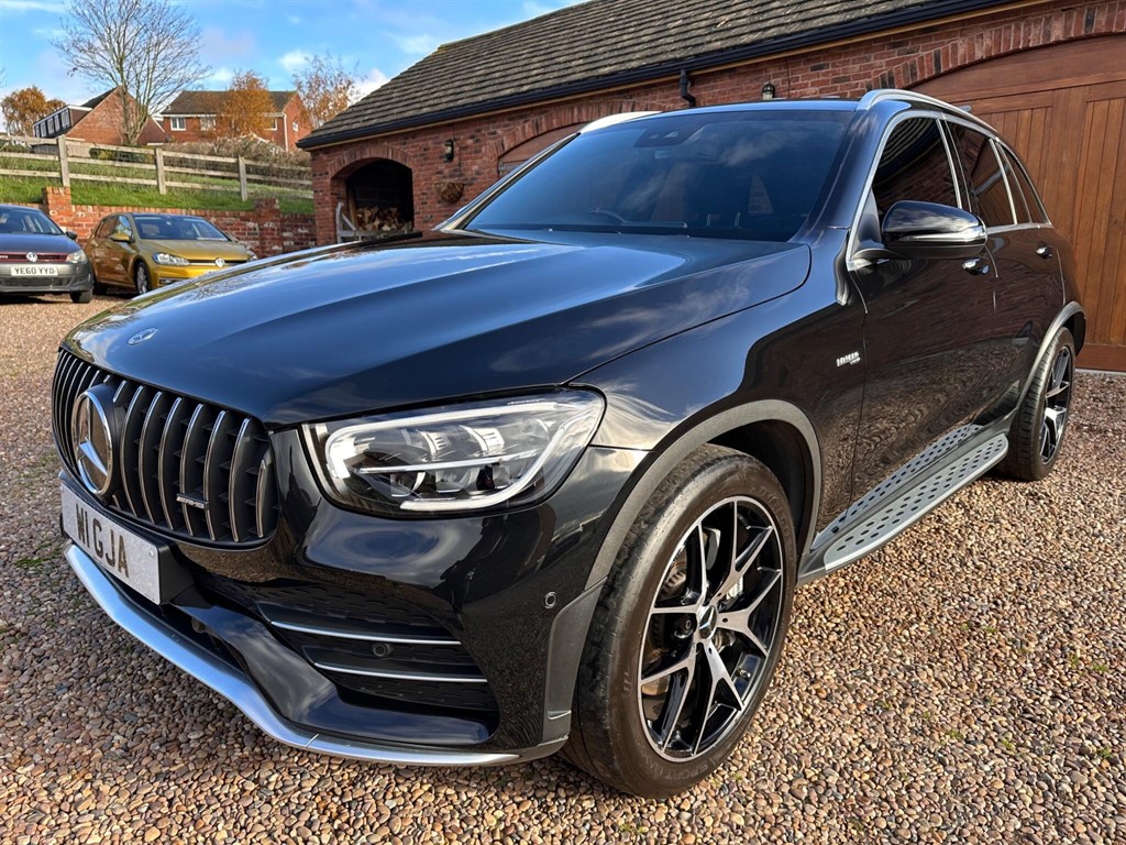 Used Mercedes-Benz GLC 2022 for sale - 76532345: Photo 2