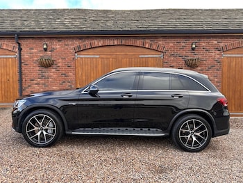 Used Mercedes-Benz GLC 2022 for sale - 76532345: Photo