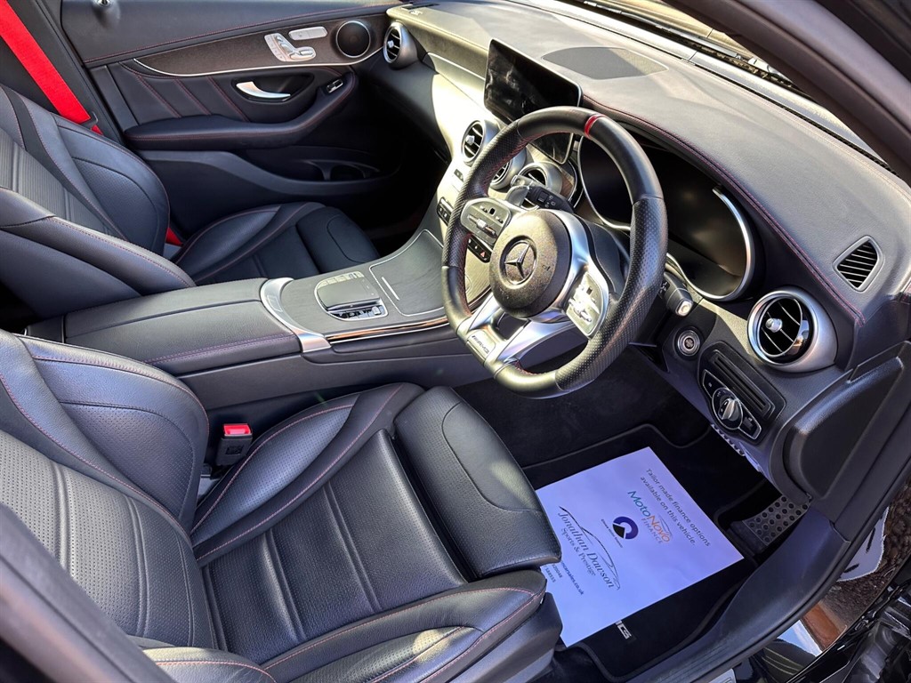 Used Mercedes-Benz GLC 2022 for sale - 76532345: Photo 8