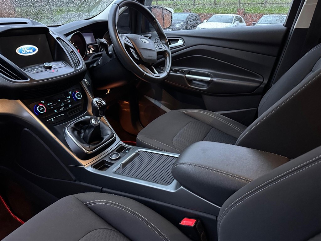 Used Ford Kuga 2018 for sale - 76954694: Photo 15