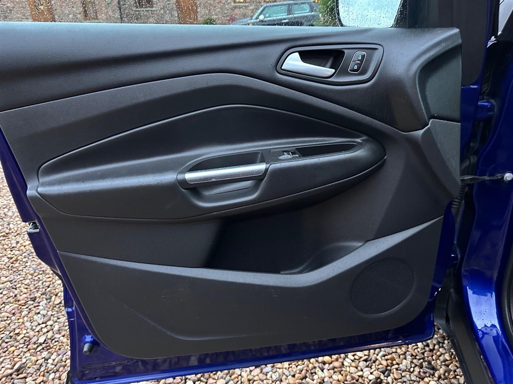 Used Ford Kuga 2018 for sale - 76954694: Photo 29