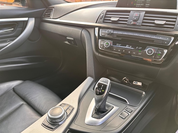 Used BMW 3 Series 2018 for sale - 76191214: Photo 12