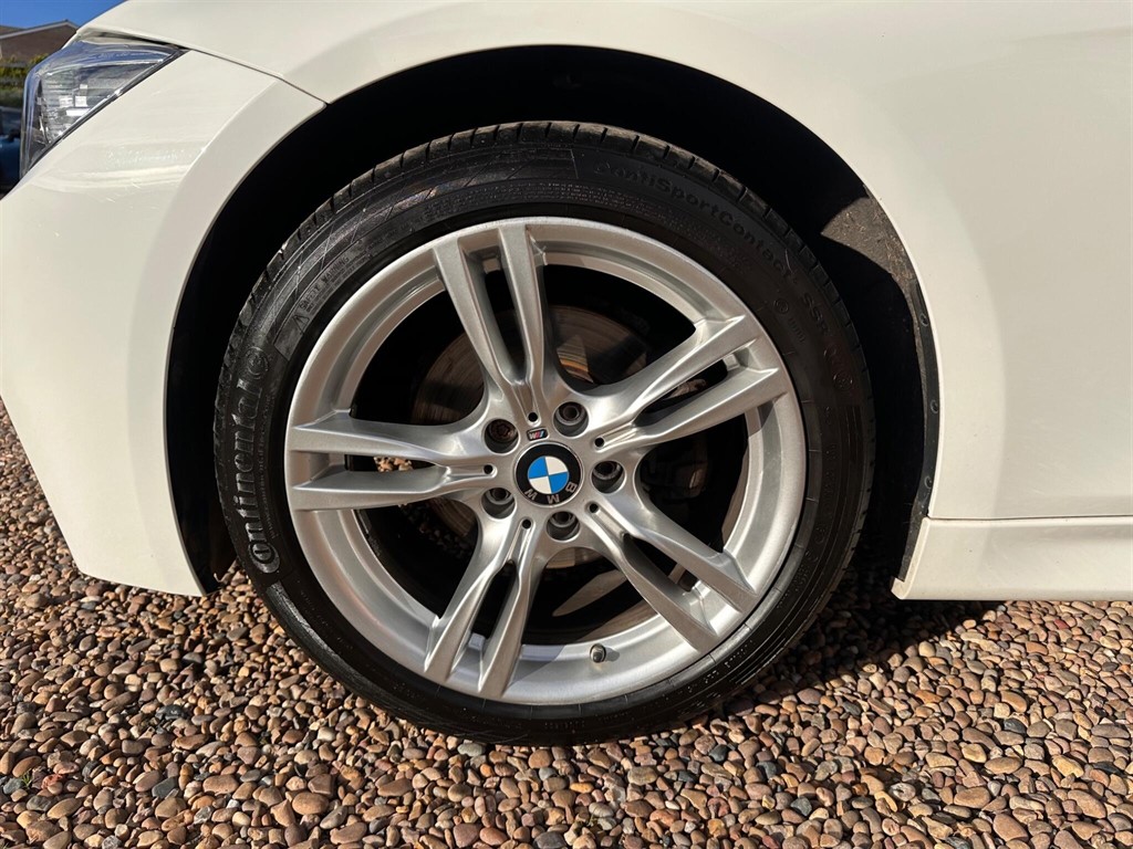 Used BMW 3 Series 2018 for sale - 76191214: Photo 32