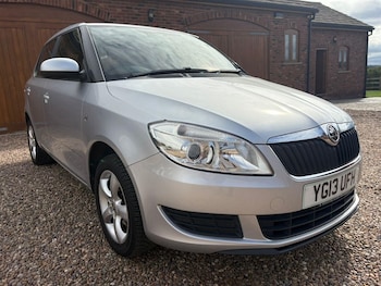 Used Skoda Fabia 2013 for sale - 76015340: Photo