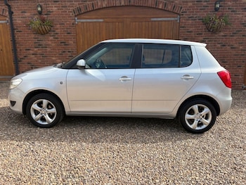 Used Skoda Fabia 2013 for sale - 76015340: Photo