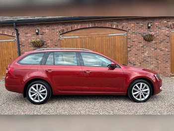 Used Skoda Octavia 2015 for sale - 78961632: Photo