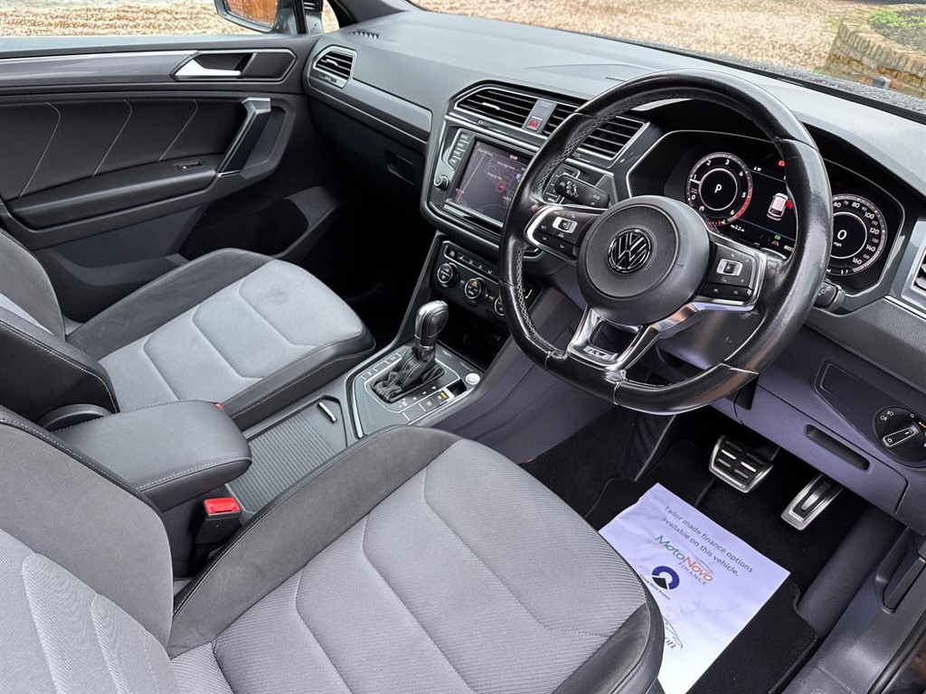 Used Volkswagen Tiguan 2017 for sale - 77326577: Photo 15