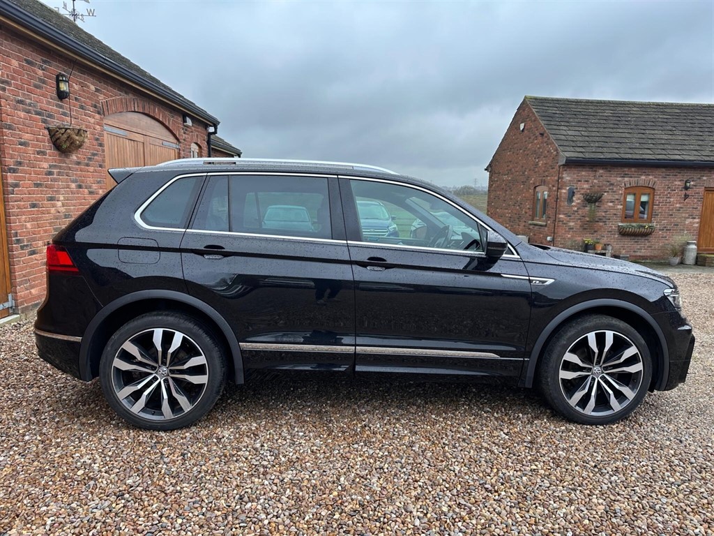 Used Volkswagen Tiguan 2017 for sale - 77326577: Photo 4