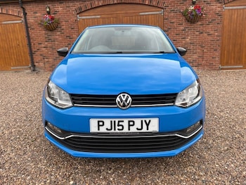 Used Volkswagen Polo 2015 for sale - 75570139: Photo