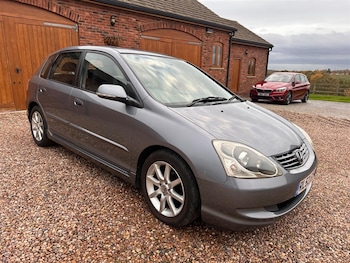 Used Honda Civic 2004 for sale - 76476283: Photo