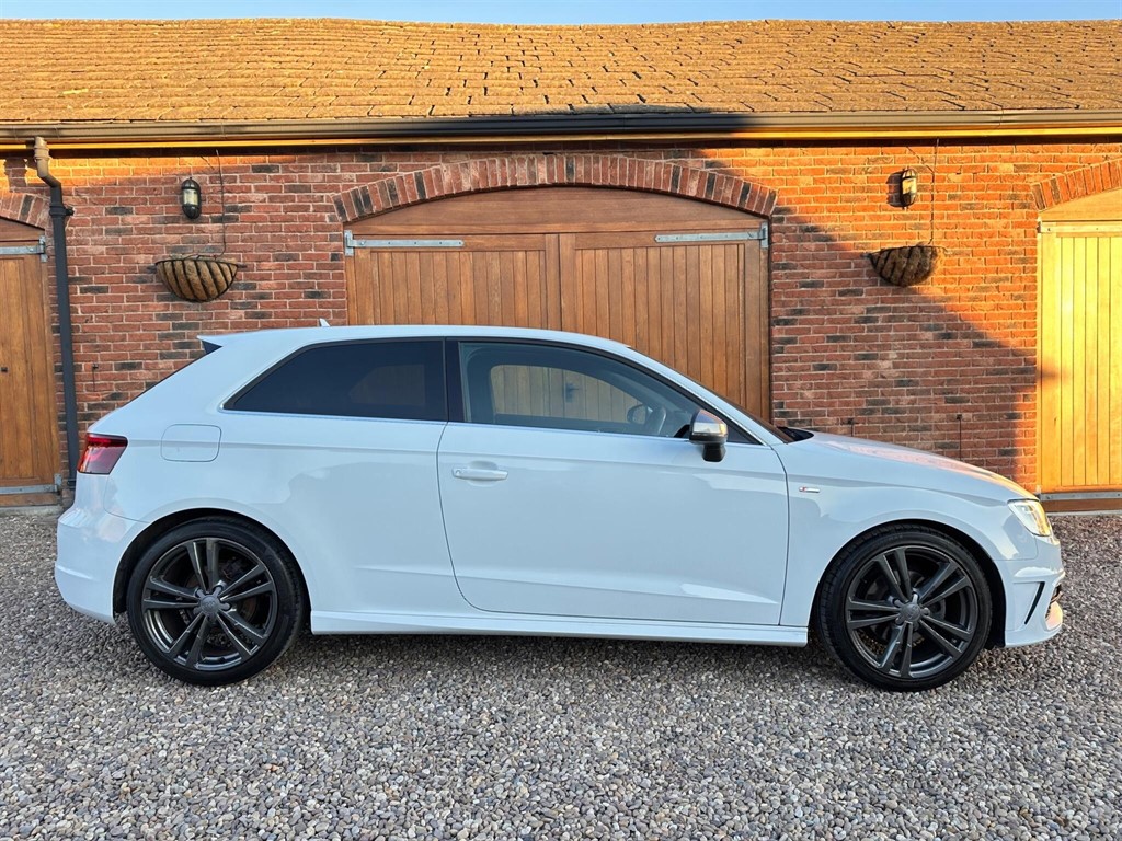 Used Audi A3 2015 for sale - 77111862: Photo 4