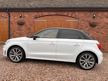 Used Audi A1 2015 for sale - 78584445: Photo