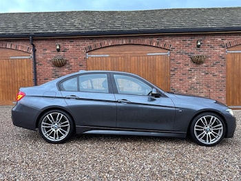 Used BMW 3 Series 2017 for sale - 76978070: Photo