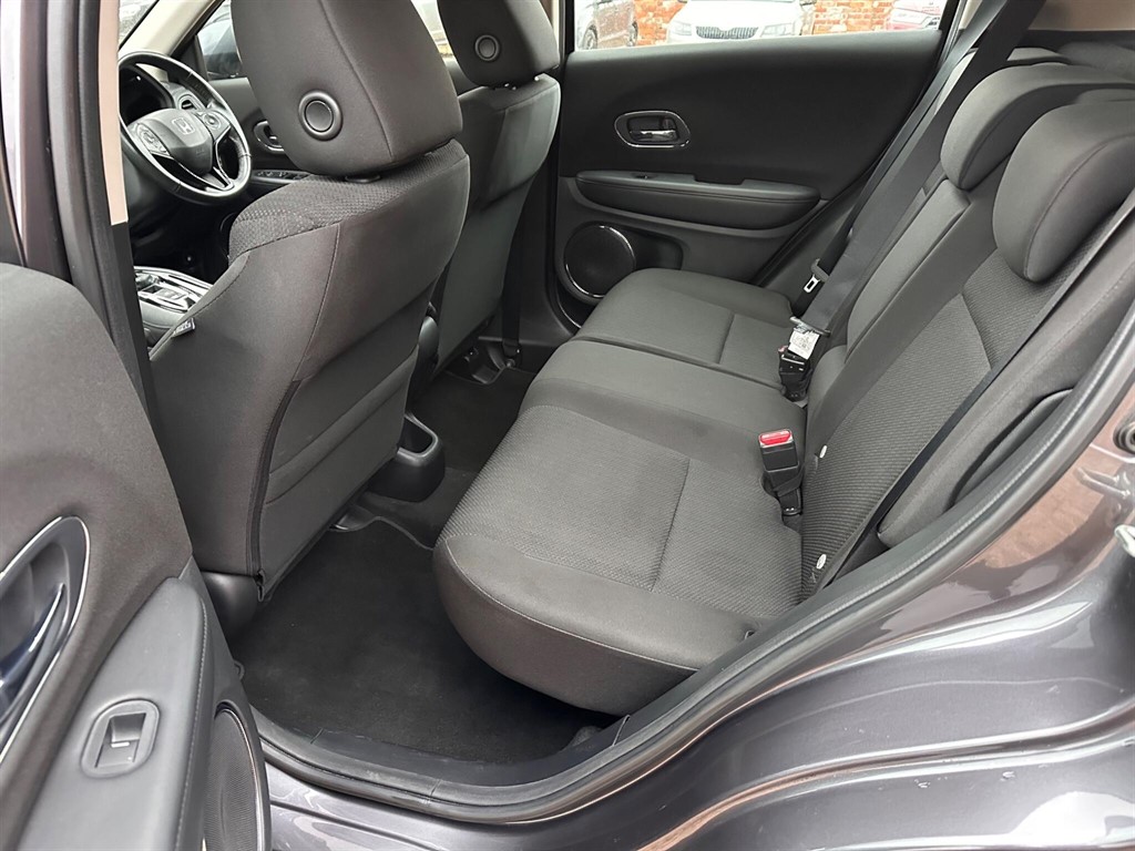 Used Honda HR-V 2015 for sale - 77326589: Photo 12